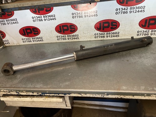 Hydraulic bucket ram bobcat - ram, x