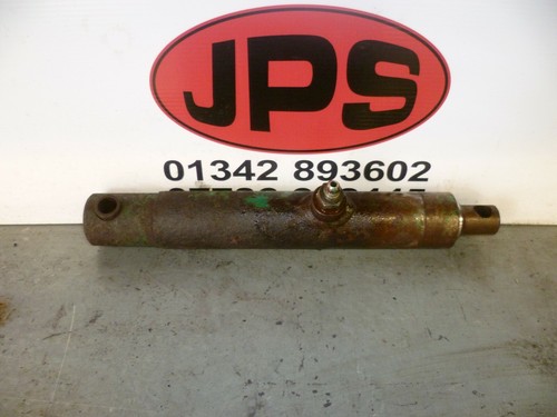 Hydraulic ram ransomes - ram, x