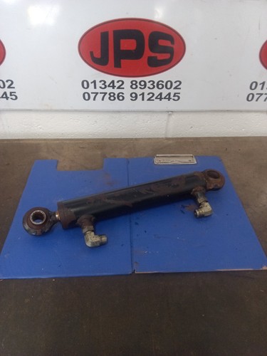 Hydraulic rear lift ram - hydraulic,