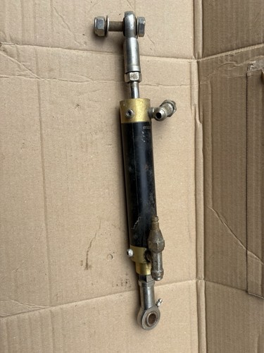 Vintage hydraulic ram - hydraulic,