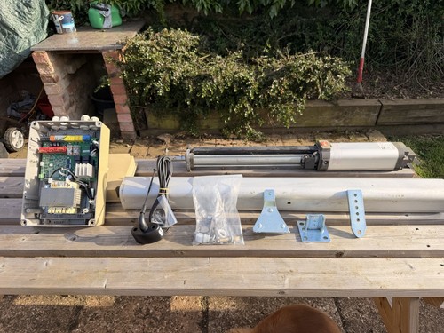 Bft lux hydraulic ram - lux, bt