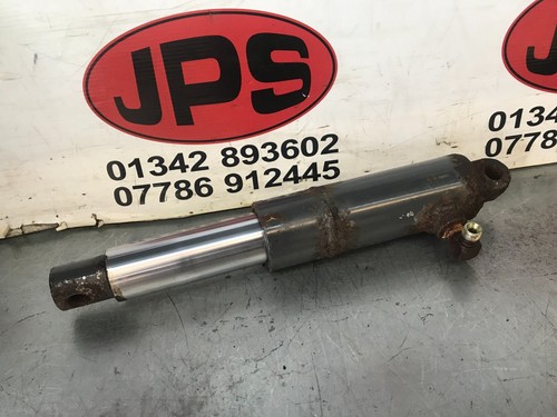 Hydraulic single acting lift
