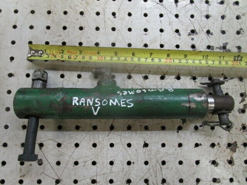 Single acting hydraulic ram - single, in