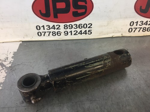 Hydraulic single acting