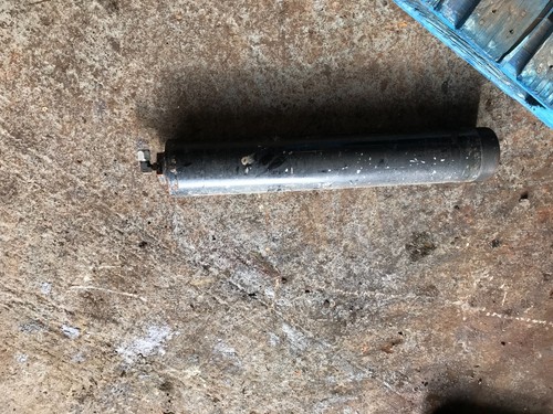 Single acting hydraulic - , slew